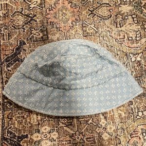 NWOT Bucket Hat